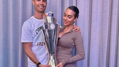كريستيانو يشارك الاحتفال بكأس الأمم الأوروبية مع زوجته جورجينا