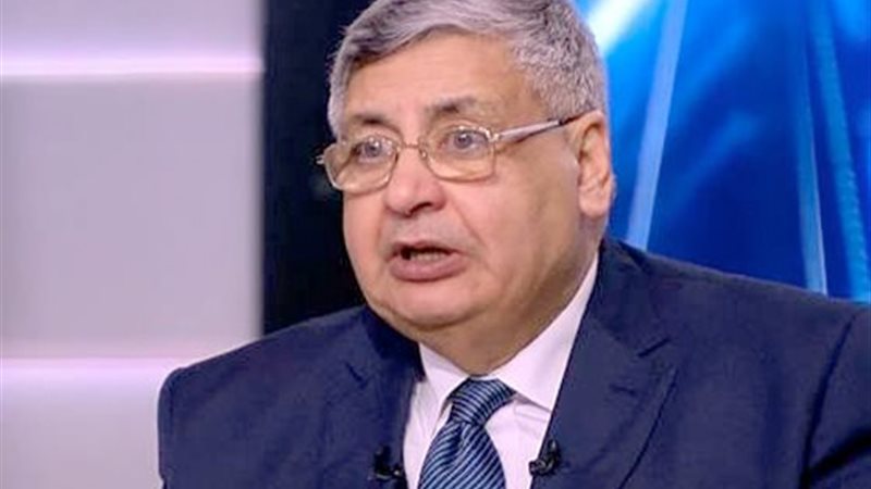 الدكتور محمد عوض