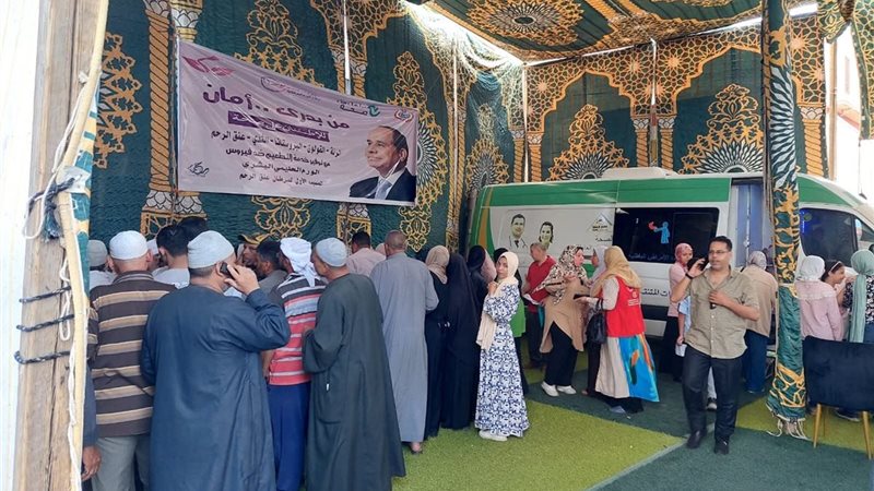 رئيس مدينة دسوق يتابع