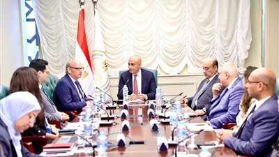 وزير التربية والتعليم يبحث مع وفد GIZ تعزيز التعليم الفني وإنشاء مدارس على الطراز الألماني