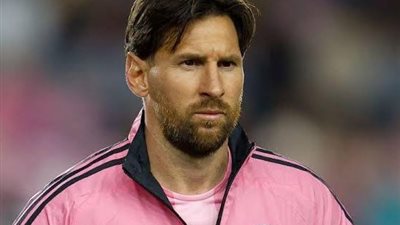 عمرها 31 عاما.. ميسي يتسلم هدية من أسطورة الكرة الإيطالية روبرتو باجيو