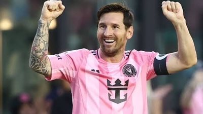 بثنائية.. ميسي يحقق الفوز الأول في كأس العالم ويقترب من الثمن نهائي 