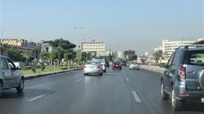 سيولة مرورية وانتظام في حركة السيارات بشوارع القاهرة والجيزة