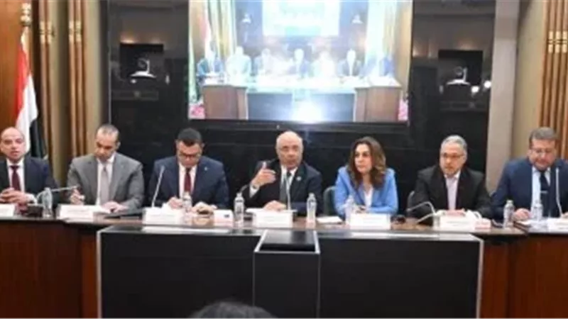 لجنه الإسكان