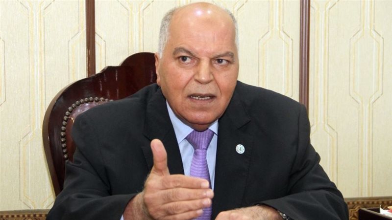 دخول رئيس لجنة ثانوية