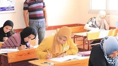 تعرف على المواد المتبقية في امتحانات الثانوية العامة 2025  