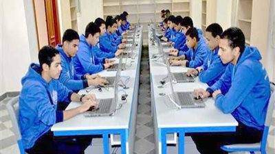 من الفصول إلى المصانع.. القصة الكاملة لنهضة التعليم الفني في مصر 2025