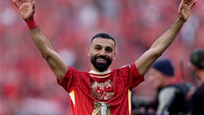 الدوري الإنجليزي يحتفل بذكرى انضمام محمد صلاح لليفربول