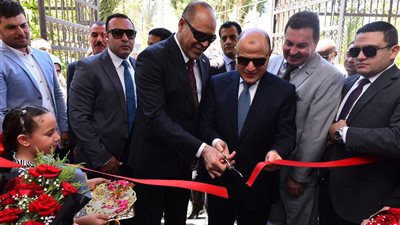 تأهيل الشباب وتمكين ذوي الهمم وافتتاح مديرية العمل.. ملخص زيارة وزير العمل لكفر الشيخ