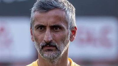 ريبيرو يشدد على فريقه عدم الاصطدام بحكم مباراة الليلة