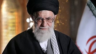  وسط تصاعد التوتر.. المرشد الأعلى الإيراني يضع خطة عاجلة لخلافته حال اغتياله