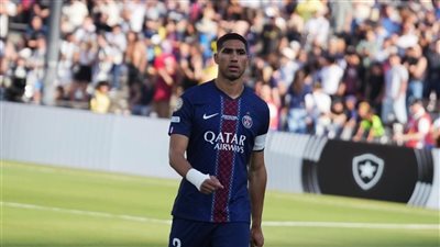 باريس سان جيرمان يحسم نتيجة الشوط الأول بهدف في شباك سوندرز