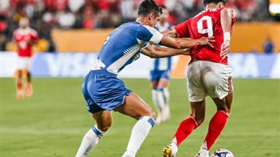 كأس العالم للأندية.. في شوط أول الأهلي يتقدم على بورتو بهدفي وسام أبو علي