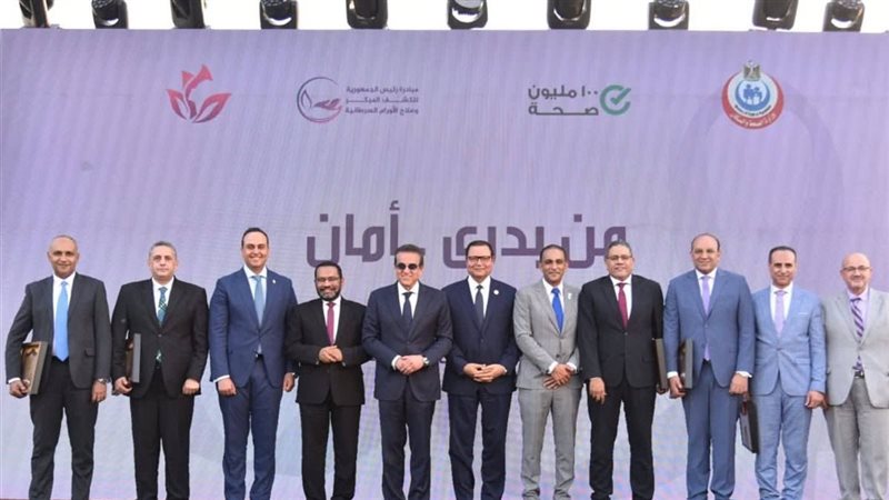 خالد عبدالغفار يُكرّم
