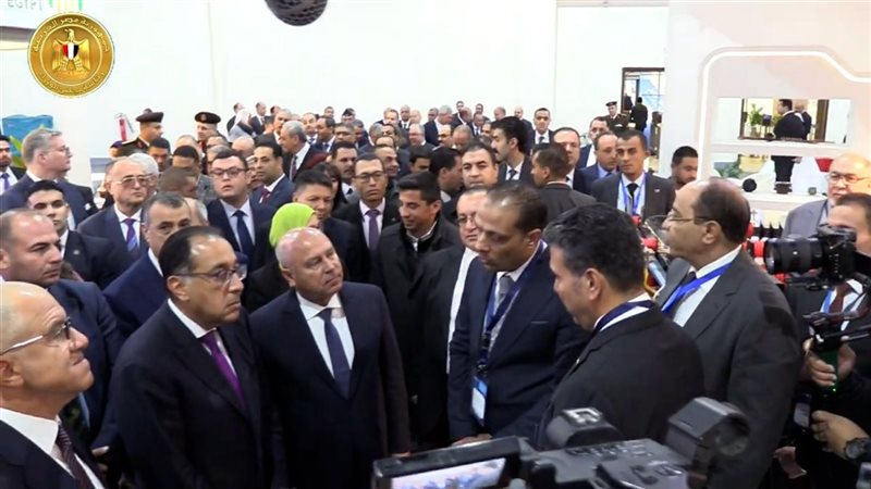 رئيس الوزراء ونائبه