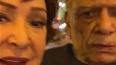 ضجة بصورة مفبركة| لبلبة ترد على الجدل حول ظهور عادل إمام