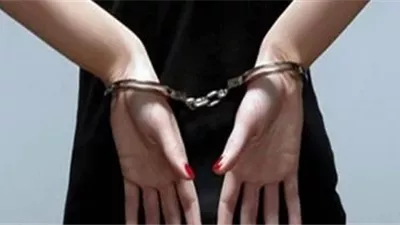 ضبط فتاة تنتحل صفة طبيبة تجميل داخل مركز شهير في مصر الجديدة