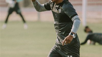 بعد اعتزال عبد الشافي.. مسيرة مضيئة بالألقاب المحلية والقارية