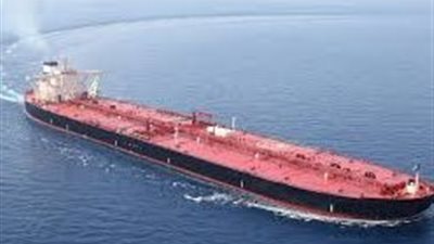 انفجار غامض على متن ناقلة نفط يونانية قبالة السواحل الليبية