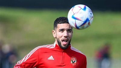 الأهلي يترقب عائد بيع القندوسي إلى لوجانو.. ونجم الجزائر يتزين بثلاثية