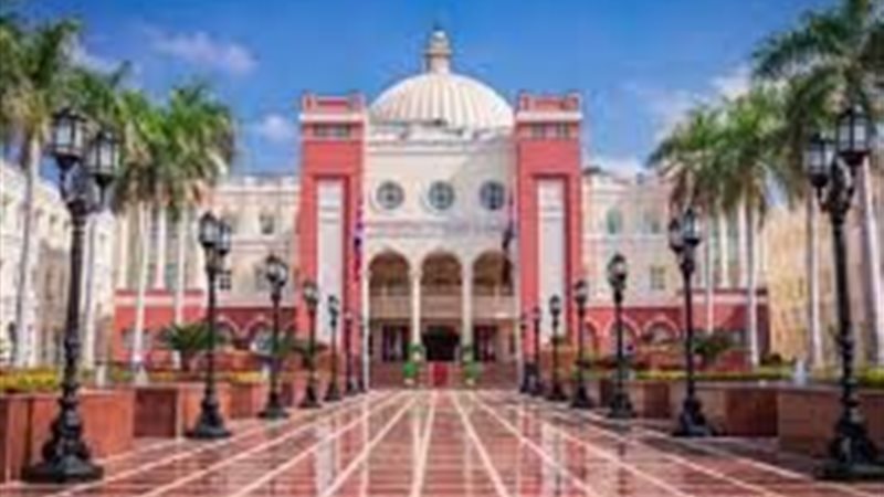 الجامعة البريطانية