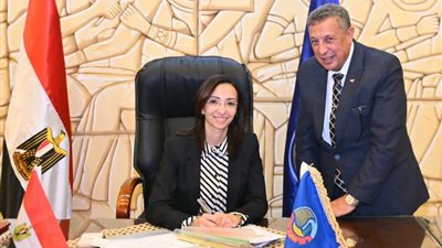 رسميًا.. محافظ البحيرة تعتمد تنسيق القبول بالصف الأول الثانوي بحد أدنى 235 درجة