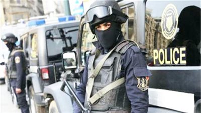 الداخلية تحيل ضابطي شرطة للتحقيق بعد تجاوزات بحق مواطنين في العاشر من رمضان