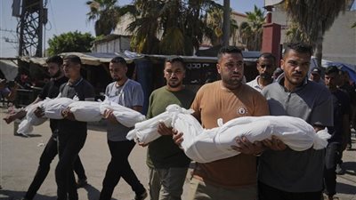 استشهاد 105 فلسطينيين في غزة في غارات إسرائيلية و55 كانوا ينتظرون المساعدات