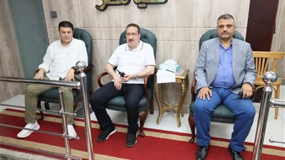 محافظ المنوفية يتابع التعامل مع موجة الطقس السيئ ويوجه بالتعامل الفوري مع تجمعات المياه (صور)