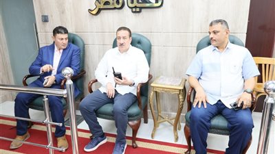 محافظ المنوفية يتابع تداعيات حادث الإقليمي ويوجه بسرعة التعامل مع المصابين| صور