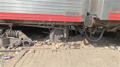 قطار قويسنا يتسبب في حالة من الذعر بين الأهالي.. وبيان عاجل من السكة الحديد