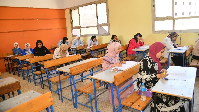 طلاب