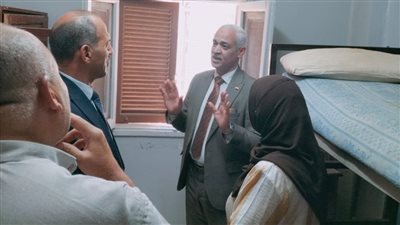 رئيس جامعة أسيوط يوجّه بتخصيص وحدة سكنية جديدة لطالبات الدراسات العليا المغتربات 
