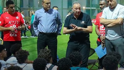 قبل المشاركة في نهائيات كأس العالم.. الخطيب يدعم المنتخب الوطني تحت 17 سنة