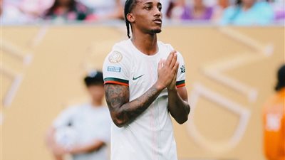 تشيلسي يضرب شباك فلومينينسي بثنائية ويحجز مقعدا في المباراة النهائية من بطولة كأس العالم للأندية 