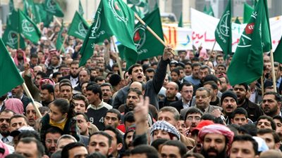 الأردن يتخذ إجراءات حاسمة ضد واجهات مالية تابعة لتنظيم الإخوان المسلمين