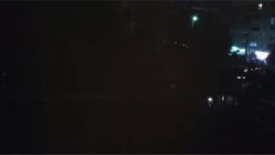 حريق بمحطة محولات 66 يتسبب في انقطاع الكهرباء عن مناطق بالعاشر من رمضان