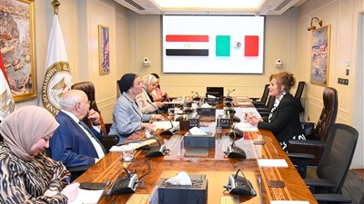 وزيرة البيئة تلتقي سفيرة المكسيك لبحث تعزيز التعاون البيئي الثنائي ومتعدد الأطراف