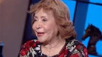 آمال رمزي تكشف أسرار الزمن الجميل: شهدت على زواج السندريلا من العندليب