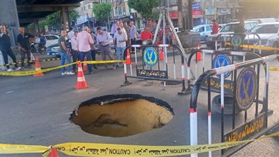 هبوط أرضي مفاجئ في منطقة حلمية الزيتون بالقاهرة.. ما القصة؟