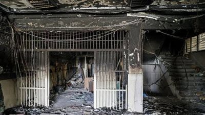 80 قتيلا وتهريب السجناء.. حصيلة الغارات الإسرائيلية على سجن إيفين بطهران