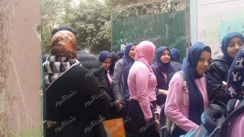 تنسيق الصف الأول