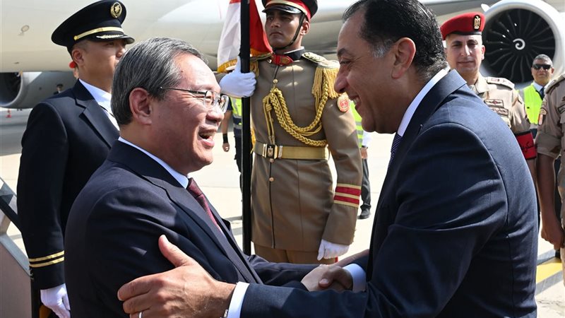 رئيس مجلس الوزراء