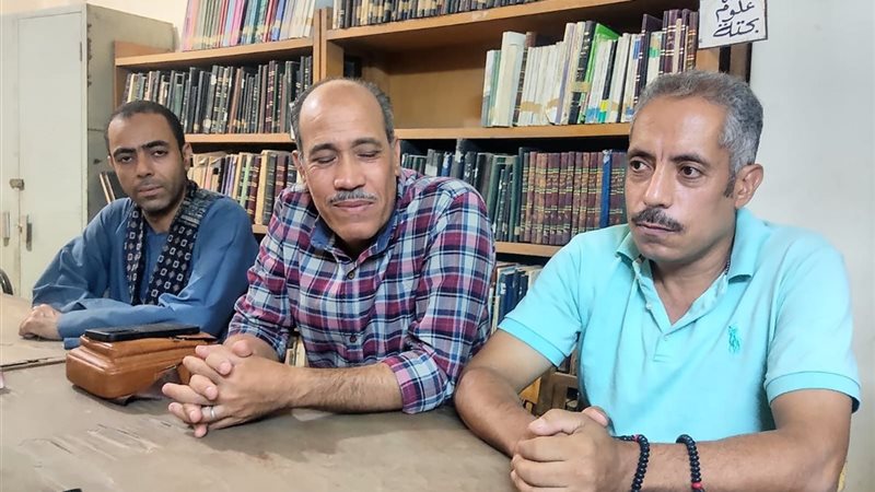 مناقشة أدبية