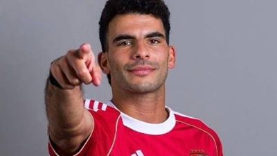 اليوم.. زيزو يظهر للمرة الأولى على أرض التتش استعدادًا للموسم الجديد