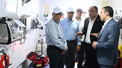  خلال جولته اليوم بالإسكندرية.. مدبولي يشهد دخول أول لنش إسعاف بحري