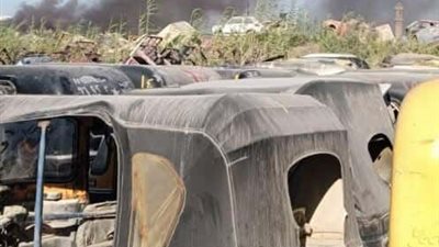 حريق هائل يلتهم 91 مركبة في منطقة البتروكيماويات بالإسكندرية.. والتحقيقات تكشف التفاصيل
