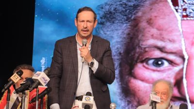 أسعار تذاكر مسرحية «الملك لير» لـ يحيى الفخراني.. تفاصيل