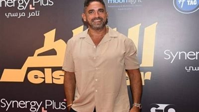 أحمد مكي يتصدر التريند بظهور ناري في نهاية فيلم الشاطر.. ما القصة؟