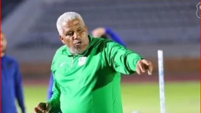 وفاة ميمي عبد الرازق مدرب المصري البورسعيدي السابق بأزمة قلبية